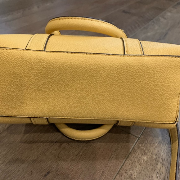 Steve Madden - Picture 4 of 4